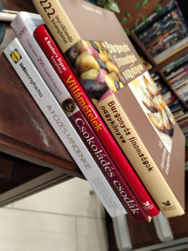 Heike Knophius és Dr. Renate Mangold Csaba Emese Mautner Zsófi és Széll Tamás Heike Knophius és Dr. Renate Mangold (szerk.) Lee Faber (vagy Kovács Mária) - KÖNYVMENTŐ AJÁNLAT, 4 DB. Gasztronómia. Burgonyás finomságok nagykönyve, Villámételek, Csokoládés csodák, A főzés mindenkié, 222 ínycsiklandó krumpliétel