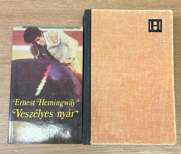 Ernest Hemingway - Veszlyes nyr + Novellk