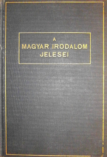 D�nieln� Lengyel Laura - A cs�sz�r udvar�ban