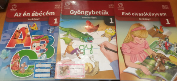 Csjin Knzics Anik, Eszterglyosn Fldesi Katalin Eszterglyos Jen - 3 db Els olvasknyvem 1 tanknyv (OH-MIR01TB/II) + Gyngybetk 1 munkafzet (OH-MIR01TB1) + Az n bcm 1 tanknyv (OH-MIR01TB/I)