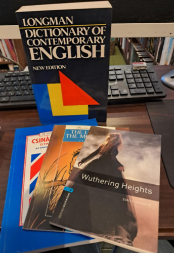 4 db-os angol nyelvknyv KNYVMENT AJNLAT: Wuthering Heights (Oxford Bookworms 5)+The last of the mohicans (Student's Book level 3)+