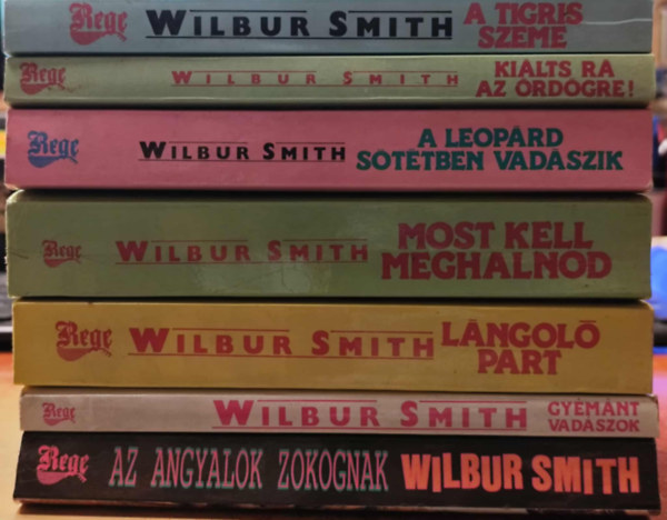 Wilbur Smith - Wilbur Smith könyvcsomag (7 kötet)