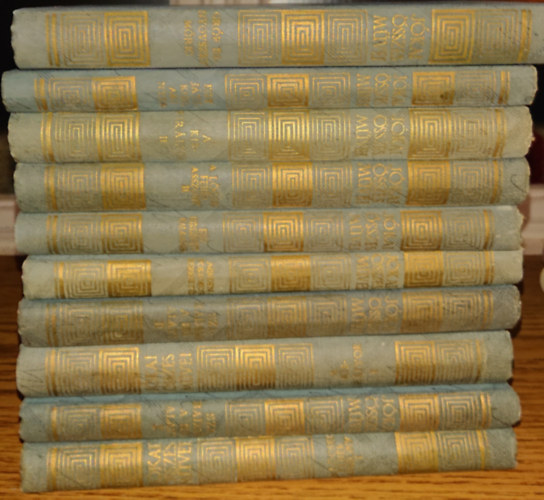 J�kai M�r - 10 k�tet J�kai M�r, az Akad�miai Kiad� �ltal gondozott �letm�sorozat�b�l: Kiskir�lyok I-II., A l�csei feh�r asszony I-II., Egy j�t�kos, aki nyer, Gr�f Benyovszky M�ric, Minden poklokon kereszt�l (Az �sszes c�m a le�r�sban)