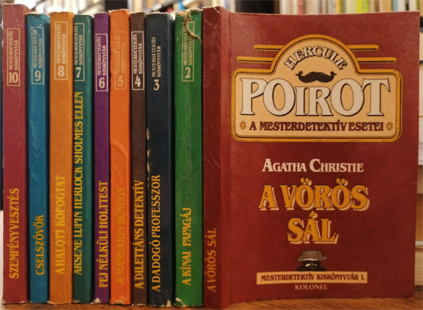 Earl Derr Biggers, Erle Stanley Gardner, Sir Arthur Conan Doyle, Ellery Queen, Georges Simeon, Maurice Leblanc, John Dickson Carr, Mika Waltari Agatha Christie - A vrs sl - A knai papagj - A dadog professzor - A dilettns detektv - A mandarin bngy - Fej nlkli holttest - Arsne Lupin Herlock Sholmes ellen - A halott kopogtat - Cselszvk - Szemfnyveszts