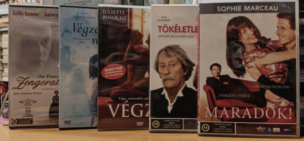 Charlotte Rampling, Juliette Binoche, Jeremy Irons, Emily Watson, Holly Hunter Sophie Marceau - 5 db filmdrma: Maradok! + Tkletlen pros + Vgzet + Vgzetes vgjtk + Zongoralecke (5 DVD)