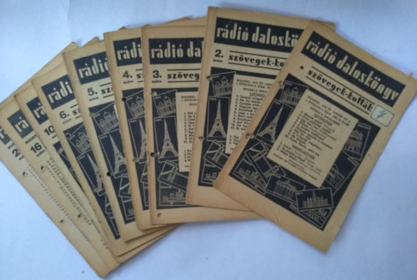 10+4db Rádió daloskönyv szövegek-kották (I. évfolyam 1., 2., 3., 4., 5., 6., 10., 16., 26., 27. szám) Nótás búfelejtő ( 17., 26., 29., 31., szám)