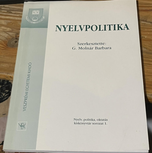 G. Moln�r Barbara  (szerk) - Nyelvpolitika