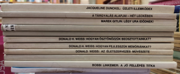 Bobbi Linkemer, Marek Gitlin, Peter Fleming, Jacqueline Dunckel Donald H. Weiss - 10 db Menedszerek kisknyvtra (cmek a termklapon, sajt fot)