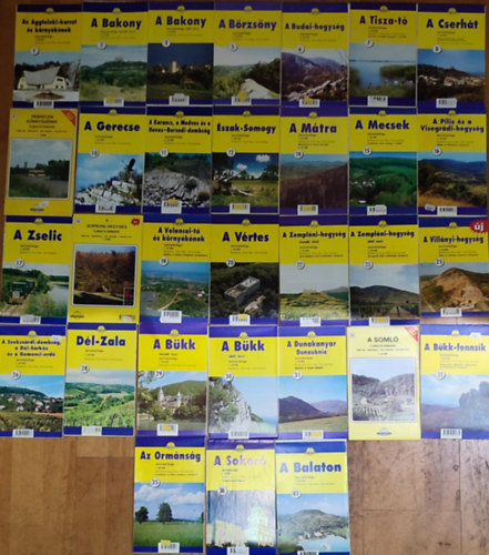 31db turistatérkép a Cartographia sorozatából - Az Aggteleki-karszt és környékének turistatérképe, A Bakony turistatérképe 1-2., A Börzsöny turistatérképe, A Budai-hegység turistatérképe, A Tisza-tó turistatérképe, stb. (többi