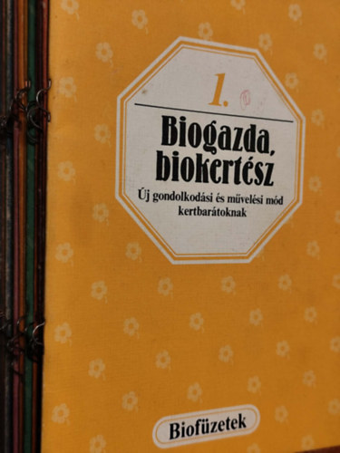 19 db a Biofüzetek sorozatból